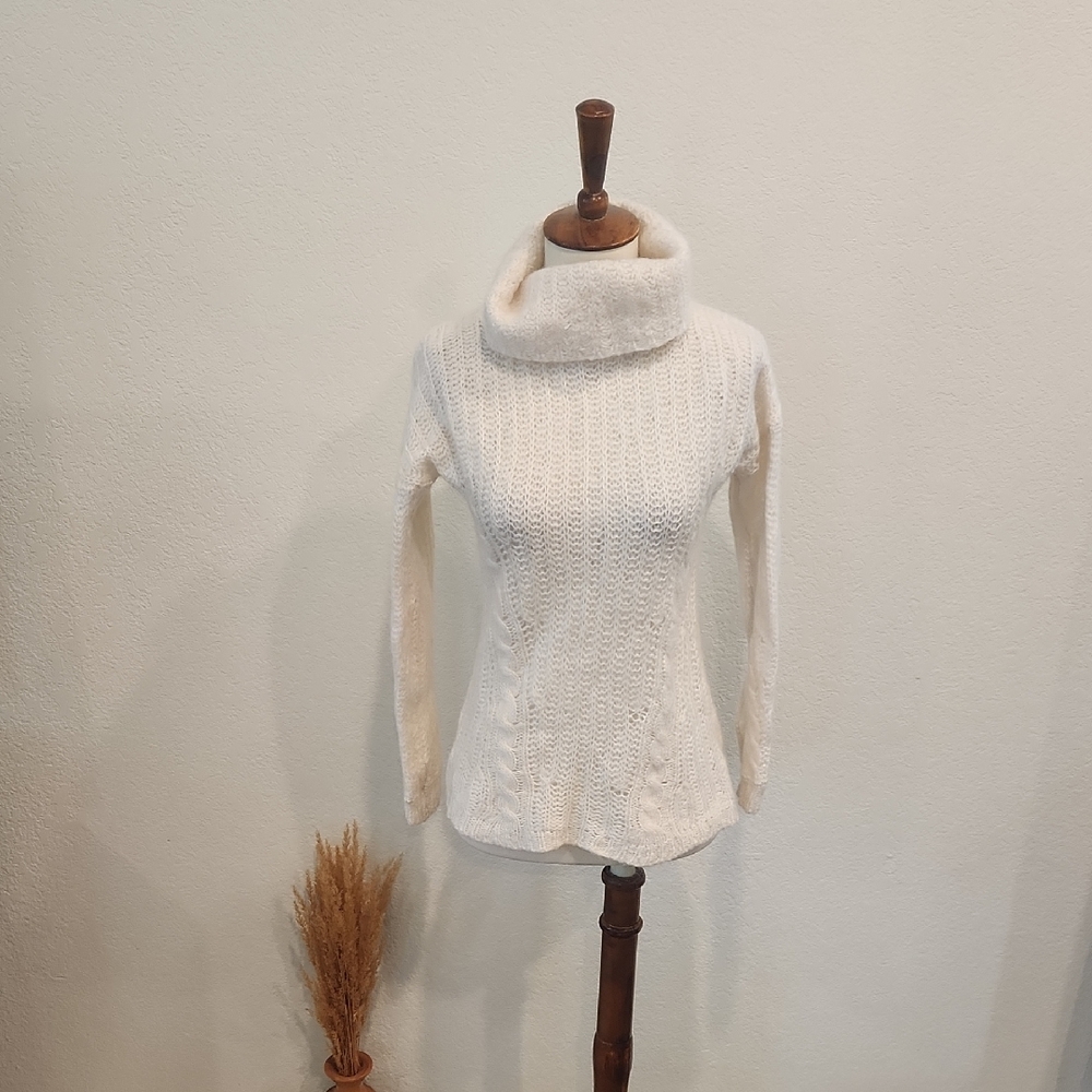 Banana Republic Cream Cowl Neck Sweater